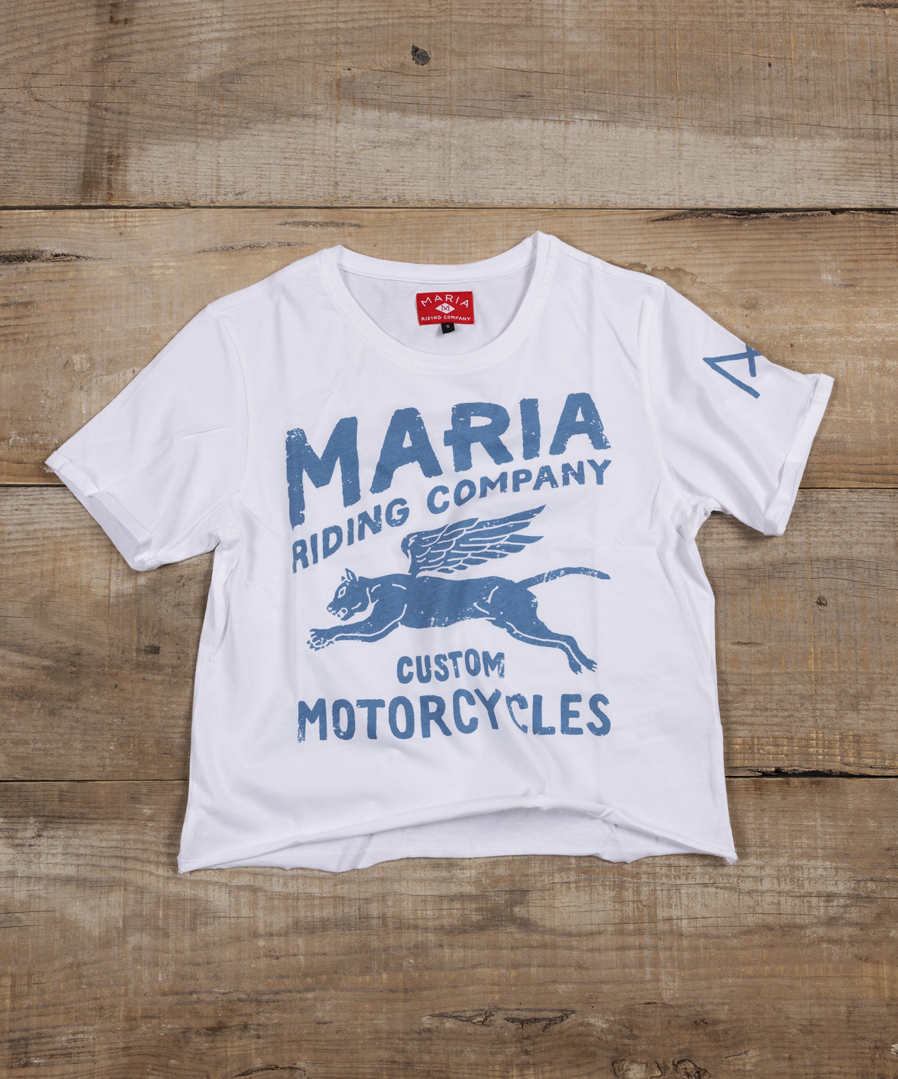 women-white-tshirt-maria-flyingpanther-3.png
